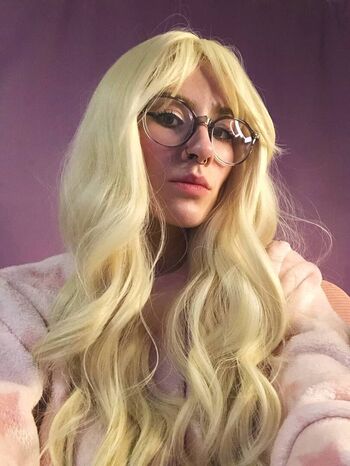 Full leaked Loopinka private onlyfans photo