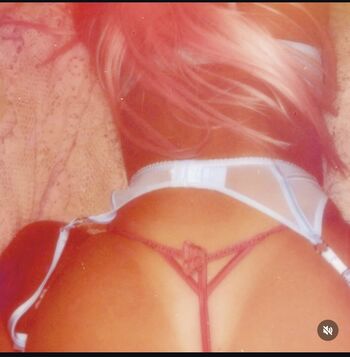 Full leaked Loopyjuicy private onlyfans photo