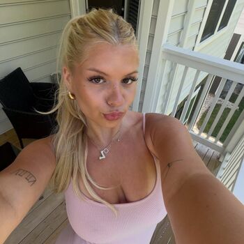 Full leaked Lora smith private photo