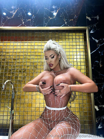 Full leaked Loredana chivu page private onlyfans photo