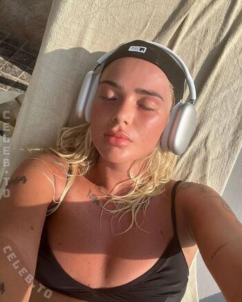 Full leaked Loredana zefi private onlyfans photo