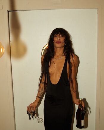 Full leaked Loreenofficial private photo