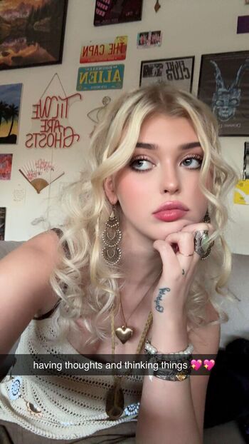 Full leaked Loren gray page private onlyfans photo