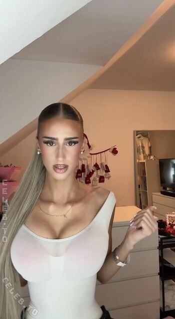 Full leaked Lorena akaurinovic private onlyfans photo