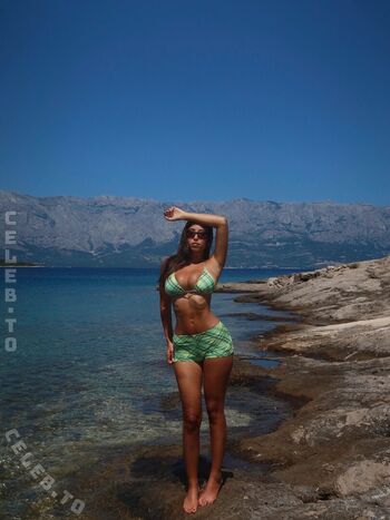 Full leaked Lorena sim private photo
