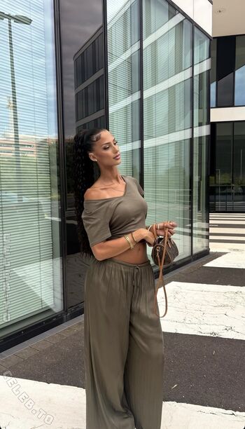 Full leaked Lorenaakaurinovic private photo