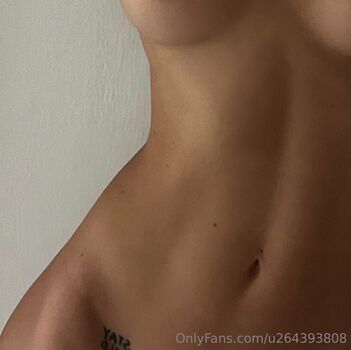 Full leaked Lorenapeach private photo