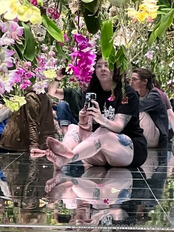 Full leaked Loritoes private onlyfans photo