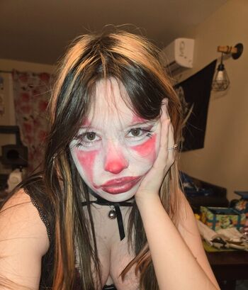 Full leaked Loserbunni private photo
