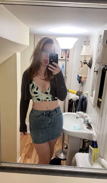 Full leaked Losers bench private onlyfans photo