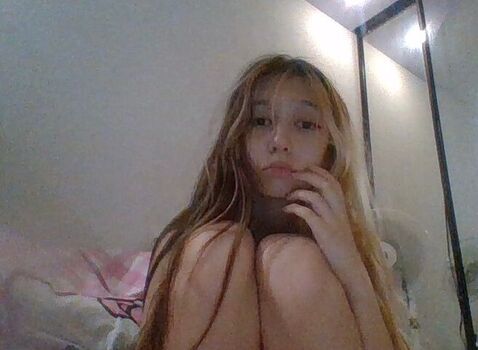 Full leaked Lostmariiii private photo