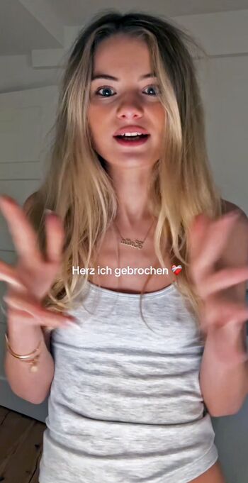 Lotta Emilie Stichler