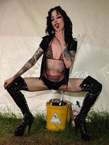 Full leaked Lottavoltage private onlyfans photo