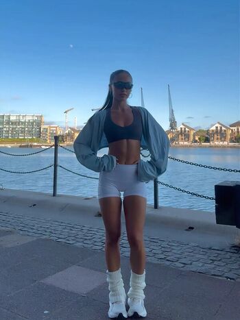 Full leaked Lottie hutton private photo
