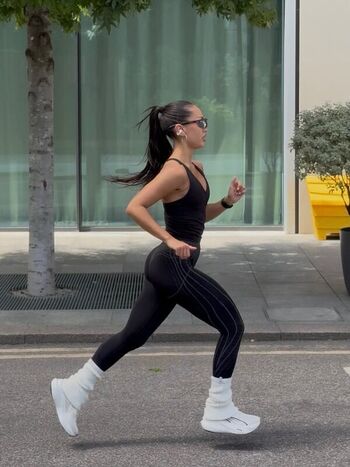 Full leaked Lottie hutton private photo