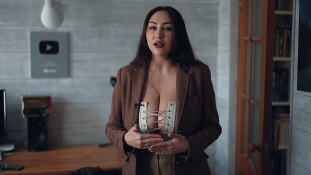 Full leaked Louisa khovanski  page private onlyfans photo