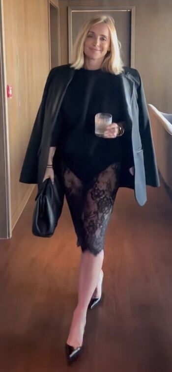 Full leaked Louise redknapp private photo