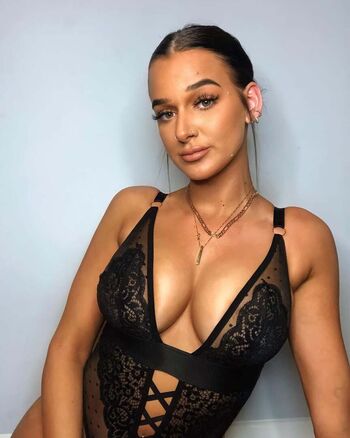 Full leaked Louise reid private photo