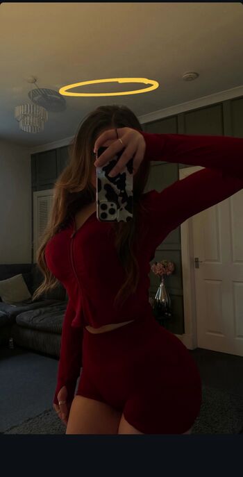 Full leaked Louiselaingx page private onlyfans photo