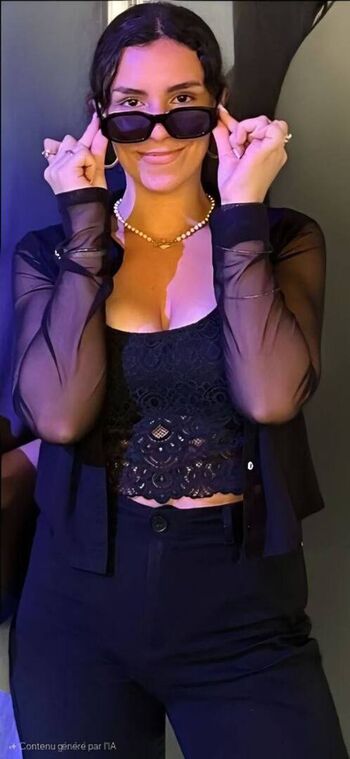 Full leaked Loupiote private onlyfans photo