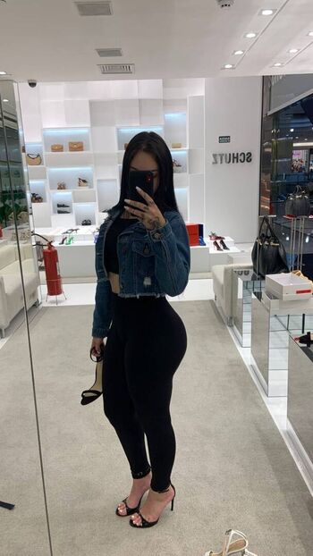 Full leaked Love angel private onlyfans photo