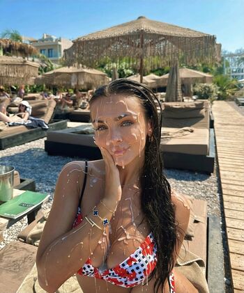 Full leaked Love island private onlyfans photo