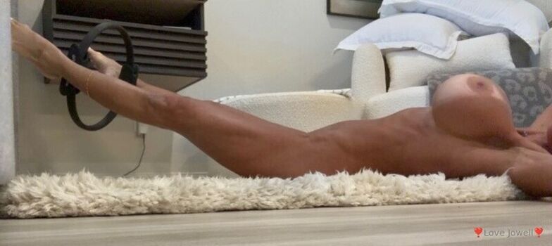 Full leaked Lovejowell private photo