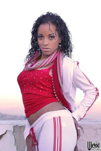 Full leaked Lovelydawn private onlyfans photo