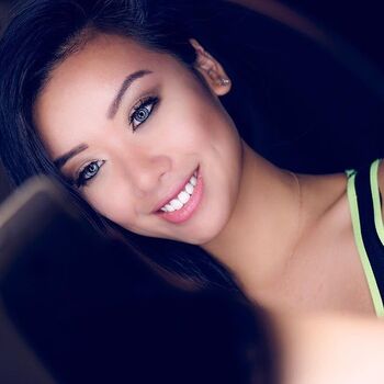 Full leaked Lovelynnc private onlyfans photo