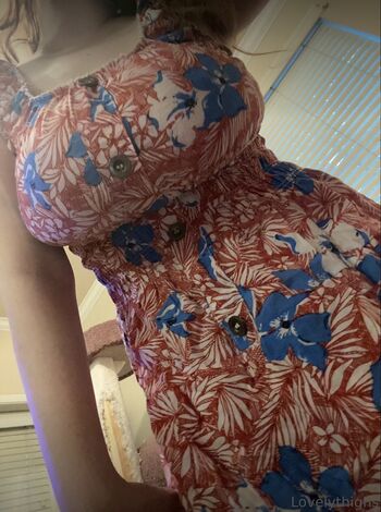 Full leaked Lovelythighs private photo