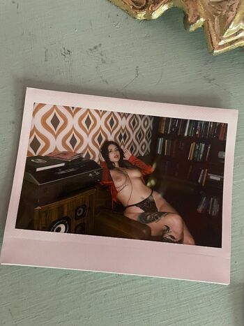 Full leaked Lovemeferal private photo