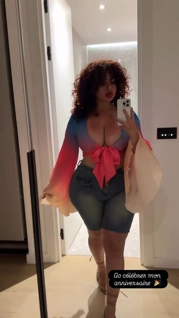 Full leaked Lovemeoff private photo