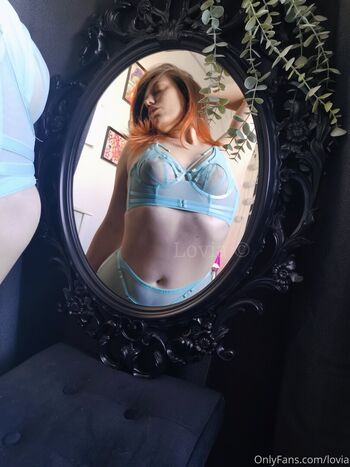 Full leaked Lovia suicide private photo