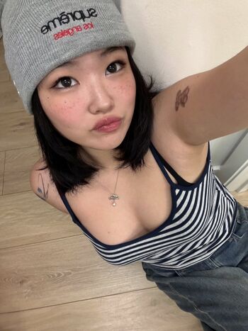 Full leaked Lovieyurii private onlyfans photo
