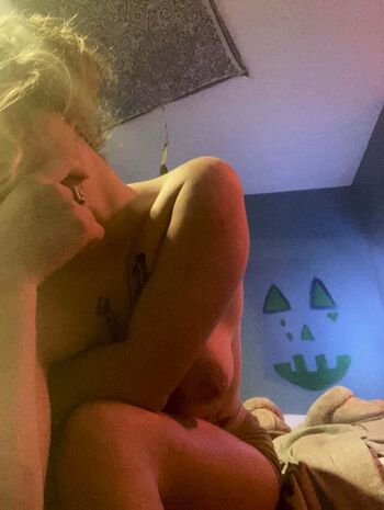 Full leaked Lovleywhitegirl private onlyfans photo