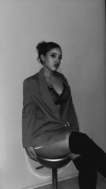 Full leaked Loznica private photo