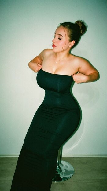 Full leaked Loznica private photo