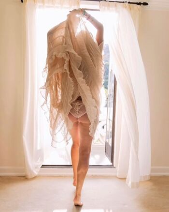 Full leaked Luana piovani page private photo