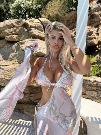 Full leaked Luana vjollca private photo