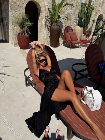 Full leaked Luana vjollca private photo