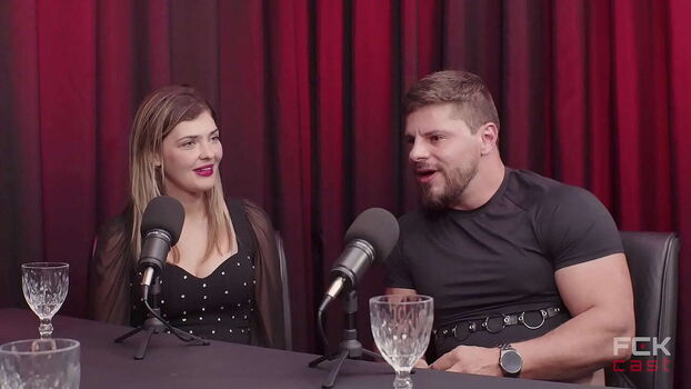 Full leaked Luar casal private onlyfans photo