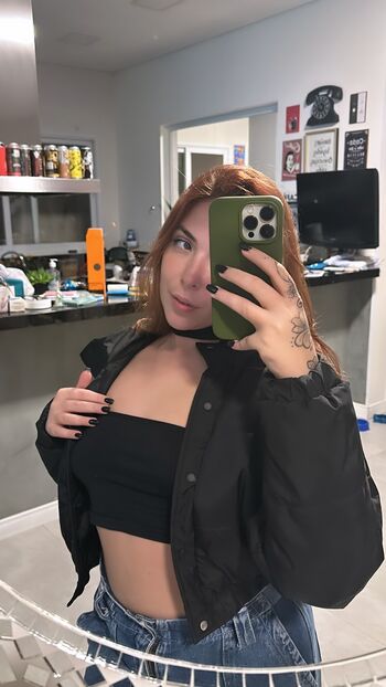 Full leaked Lubertolla private onlyfans photo