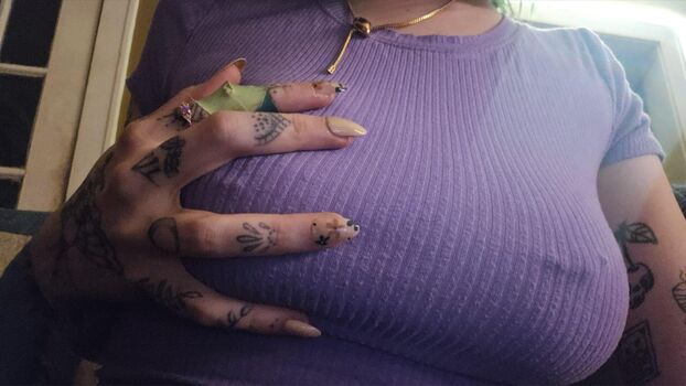 Full leaked Luciferbelle private onlyfans photo