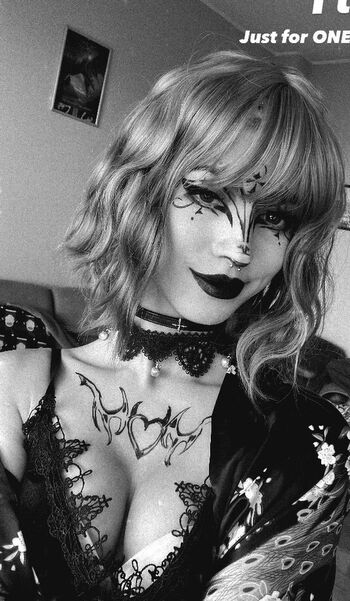 Full leaked Lucrelisa la vica twins private onlyfans photo