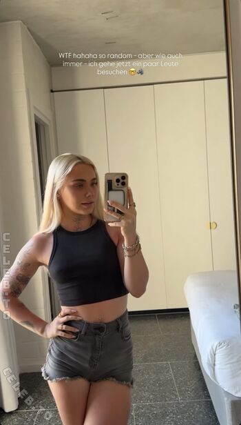 Full leaked Lucy fischer page private onlyfans photo