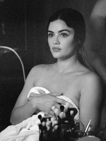 Full leaked Lucy hale private photo