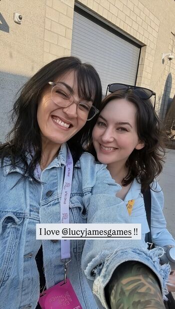Full leaked Lucy james private photo