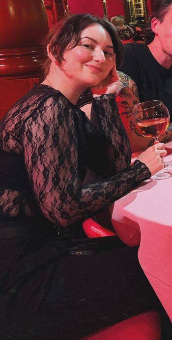 Full leaked Lucy james private photo