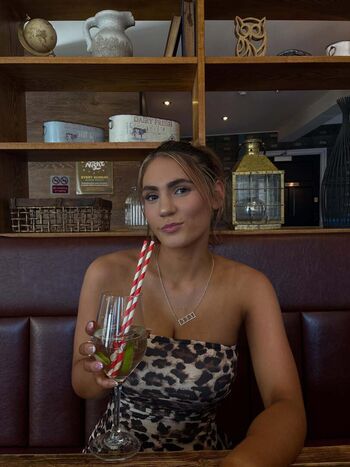 Full leaked Lucy jo private photo