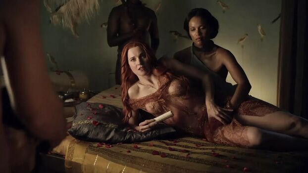 Full leaked Lucylawless private photo